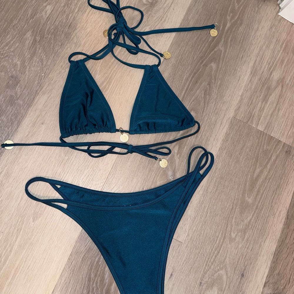 Kualani Bikini Top